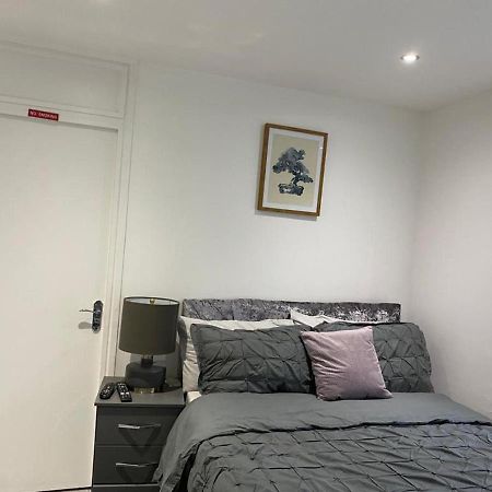 Luxurious 2-Bed Apartment In Woolwich London Eksteriør bilde