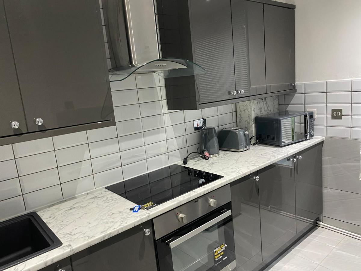 Luxurious 2-Bed Apartment In Woolwich London Eksteriør bilde
